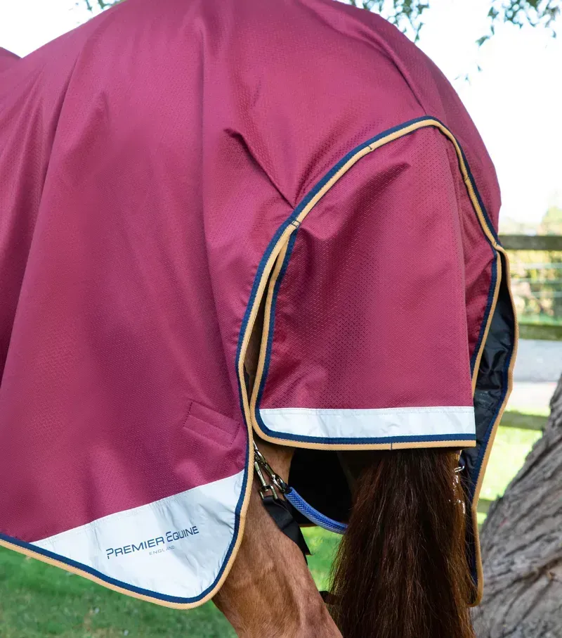 Premier Equine Akoni 0g Turnout Rug With Classic Neck Cover in Wine-1