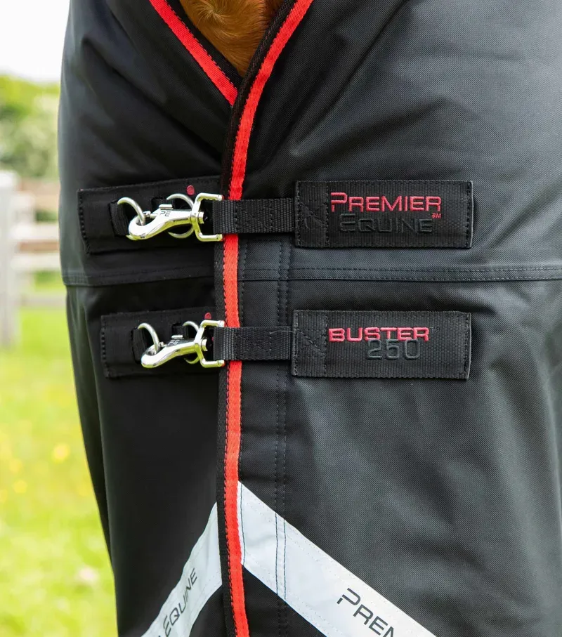 Premier Equine Buster 250g Turnout Rug With Classic Neck Cover in Black-3