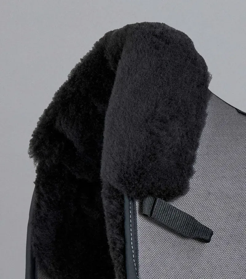 Premier Equine Close Contact Airtechnology Shockproof Wool Dressage Square in Grey/Black-4