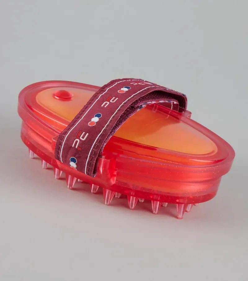 Premier Equine Curry Comb With Integrated Sponge in Wine Fuchsia