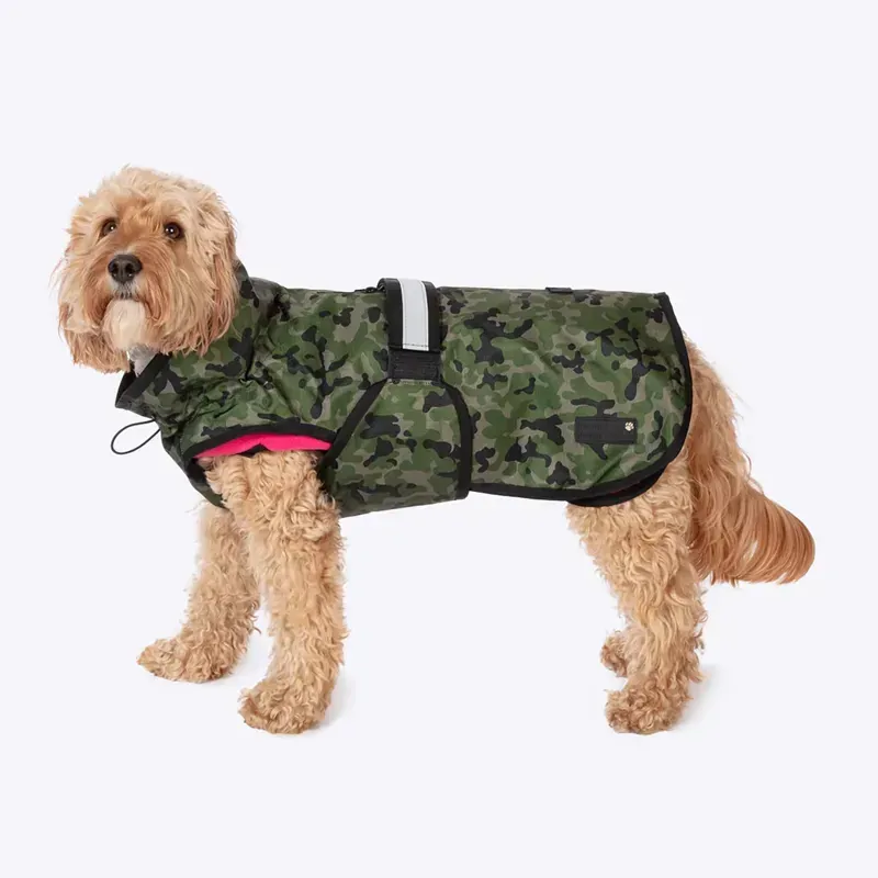 Danish Design Medium 41 cm 3-In-1 Dog Coat in Camo/Pink