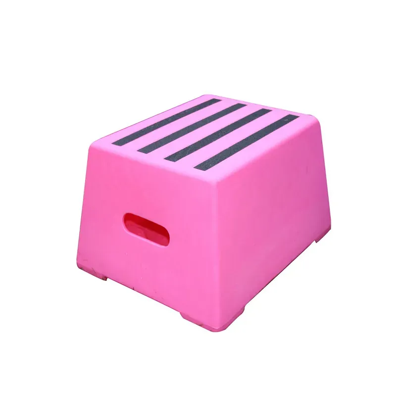 Classic Showjumps Premium One Tread Mounting Block in Pink