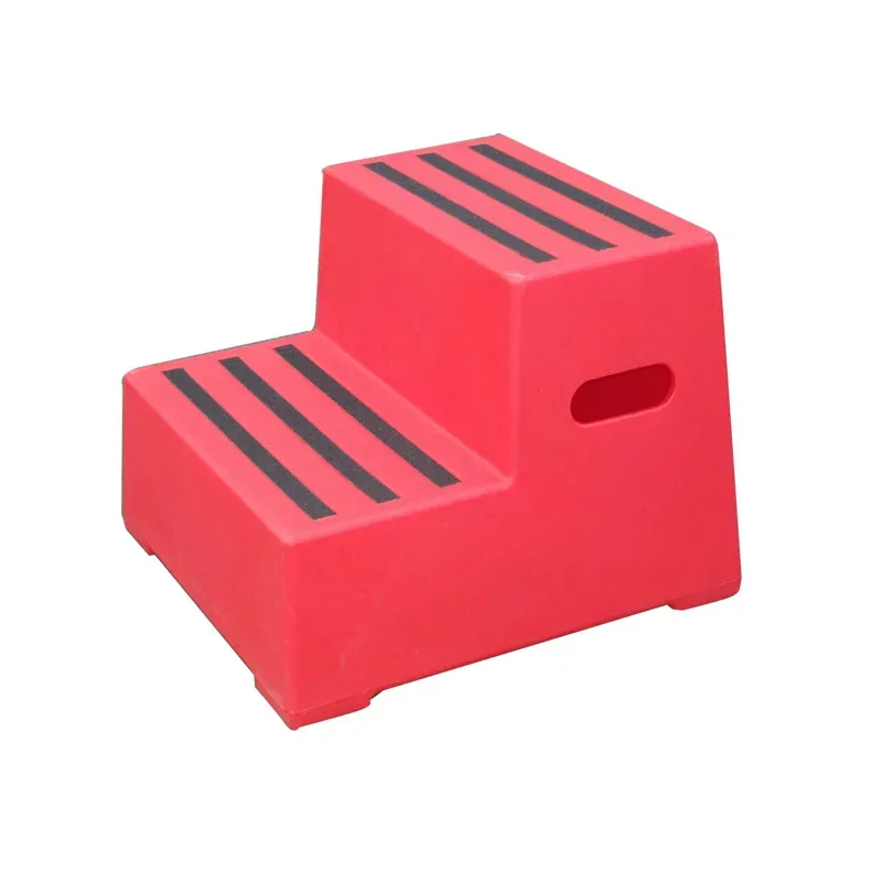 Classic Showjumps Premium Two Tread Mounting Block in Red