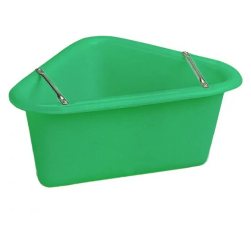 Stubbs Plastic Corner Manger in Green