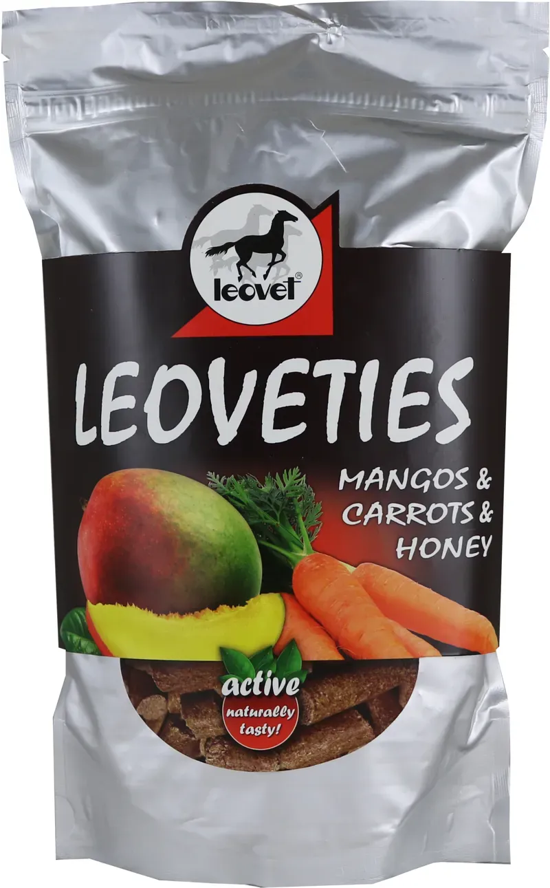 Leovet 1kg Mango Carrot and Honey Horse Treats in Silver