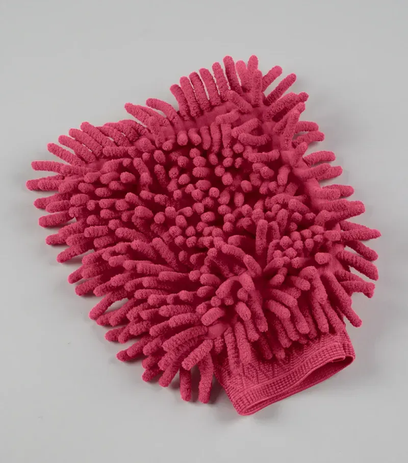 Premier Equine Microfibre Grooming Mitt in Fuchsia
