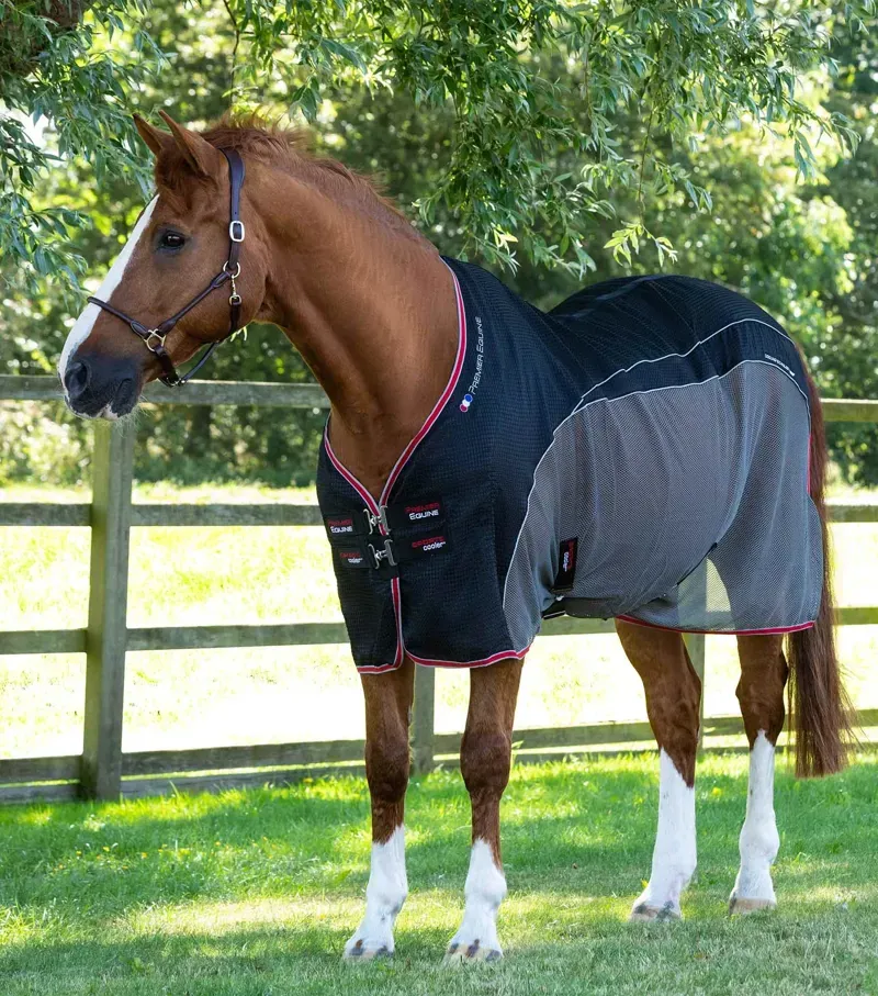 Premier Equine Sports Cooler Rug / Black