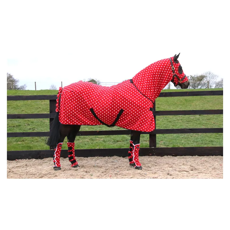 Supreme Products Dotty Fleece Rug in Rosette Red