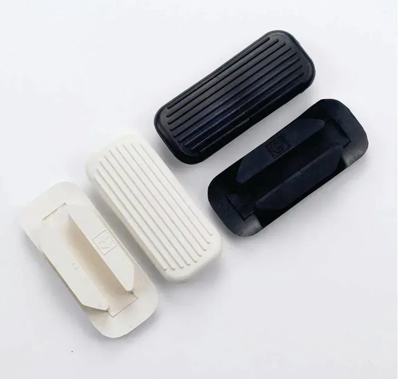 Lorina PSOB Stirrup Treads in Black