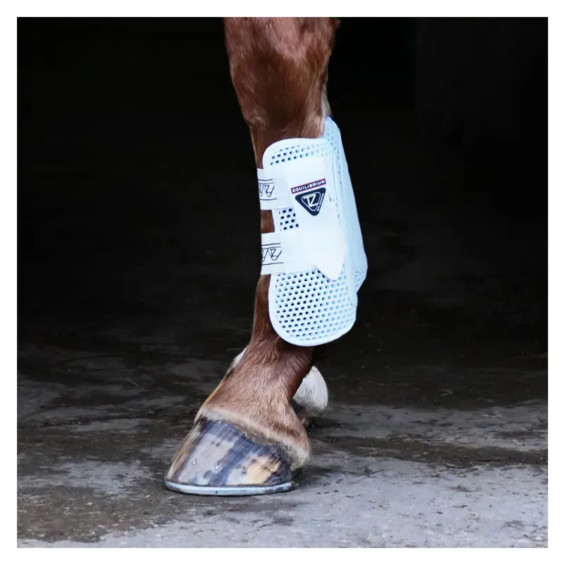 Equilibrium Products Tri-Zone Open Fronted Boots in White-1