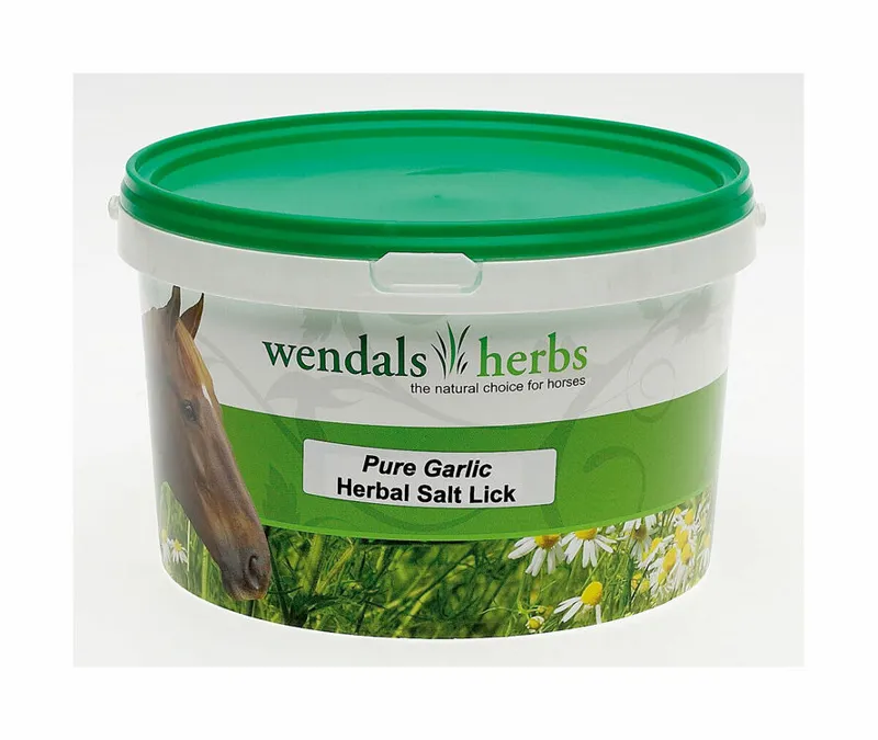 Wendals 3. 5kg Pure Garlic Salt Lick