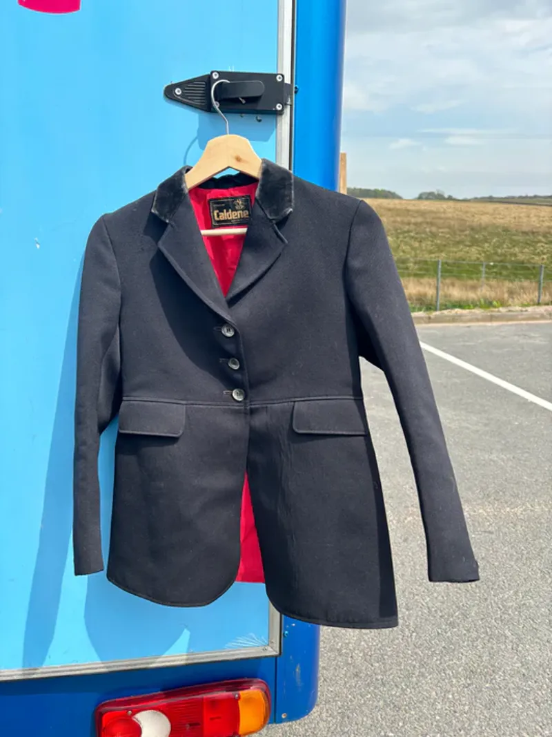 Caldene Junior Show Jacket Black Size 30