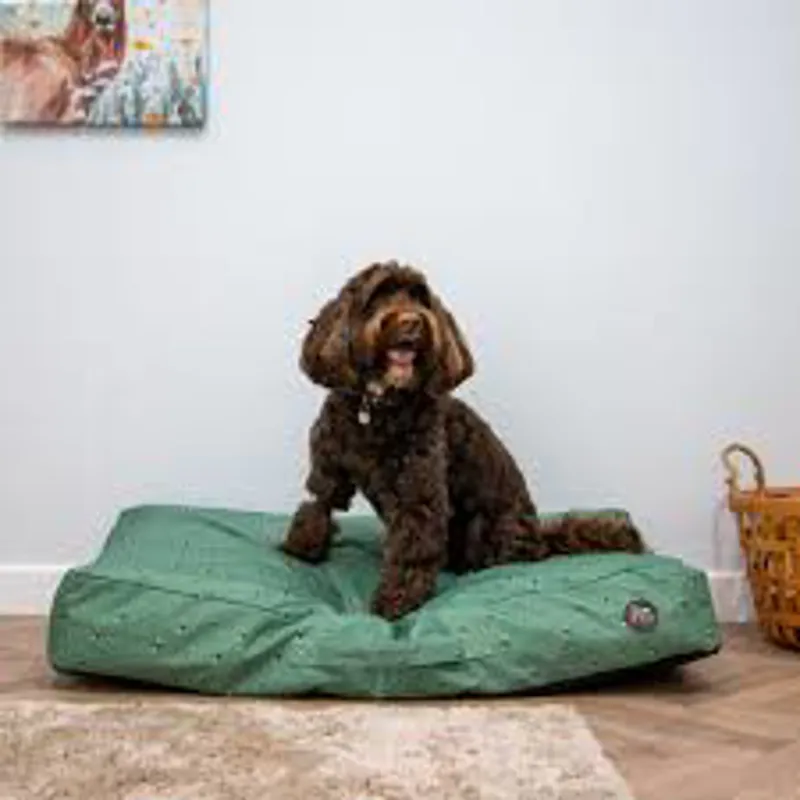Bee Patterned Mattress 100 x 70cm