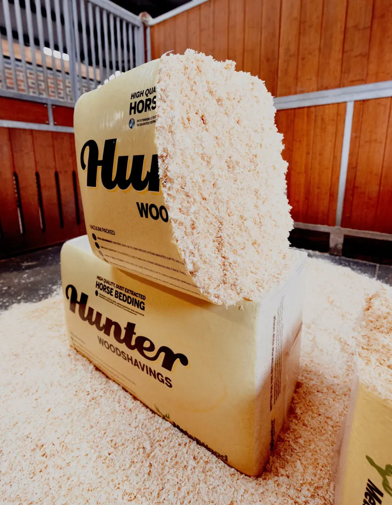 Hunter Shavings 25kg -1