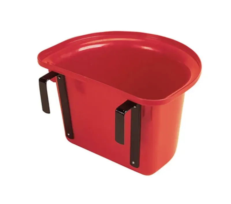 Stubbs Plastic Portable Manger in Red