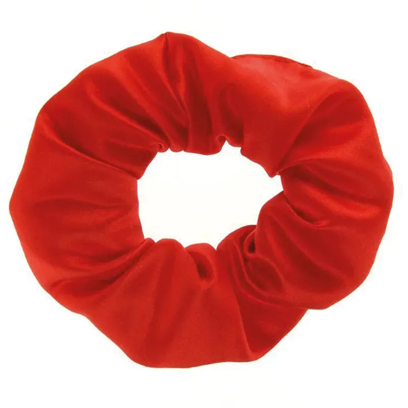ShowQuest Scrunchie in Red