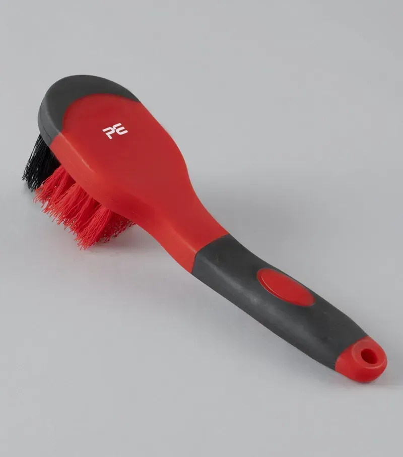 Premier Equine Soft-Touch Bucket Brush in Black Red-2