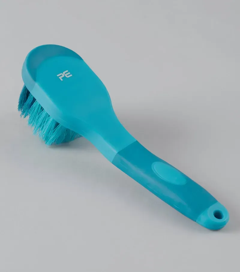 Premier Equine Soft-Touch Bucket Brush in Med Blue Peacock-1