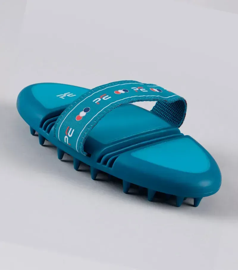 Premier Equine Soft-Touch Flexi Massage Brush in Med Blue Peacock-1