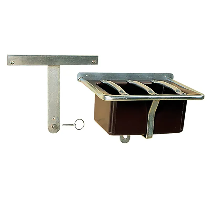 Stubbs Foal Feeder In Brown