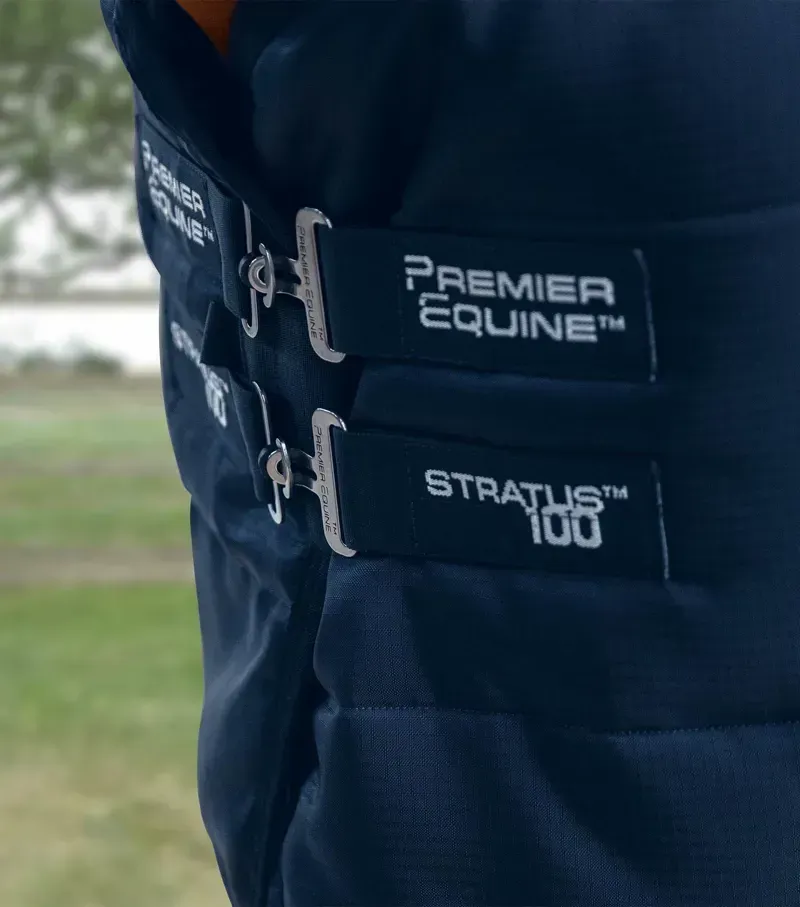 Premier Equine 100g Stratus Stable Rug With Neck Cover in Navy-3