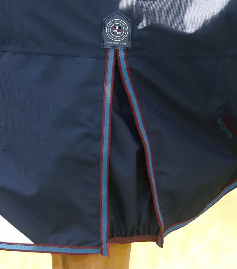 Premier Equine Titan Storm 200g Combo Turnout Rug with Snug-Fit Neck in Navy-2